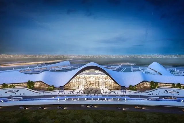 LaGuardia Airport (LGA)
